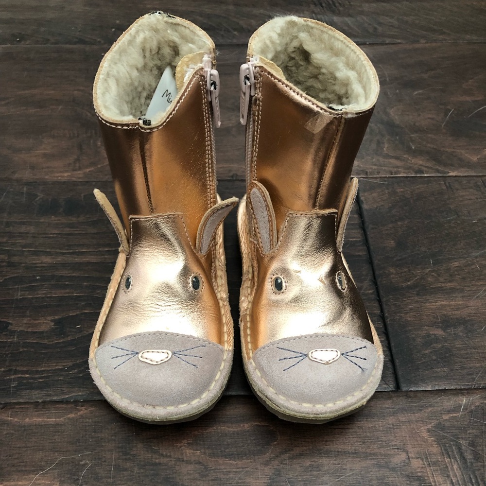 Mini Boden Bunny Toddler boots sz 24